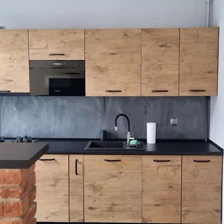 Apartment Lazurowy I Sloneczny Z Darmowym Parkingiem Strzezonym *